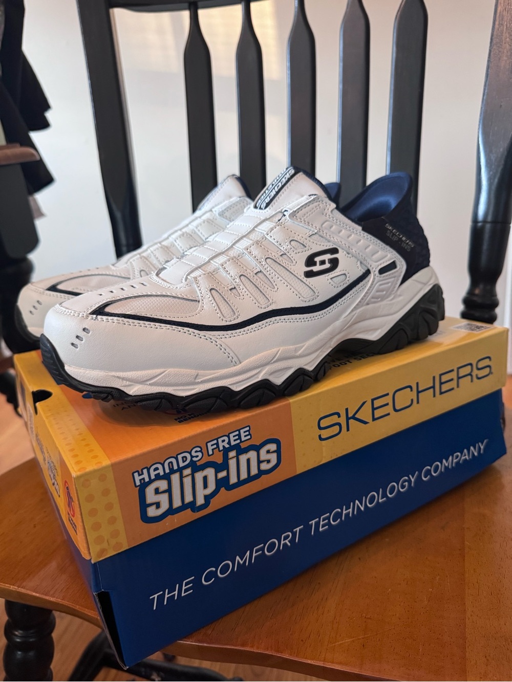 SKECHERS Men’s Afterburn M. Fit Grill Captain Hands Free Slip-Ins NIB size 10.5